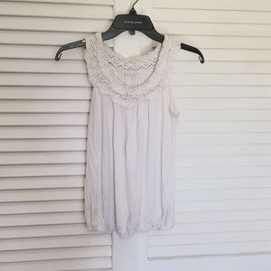 Charlotte Russe S White Sleeveless Blouse